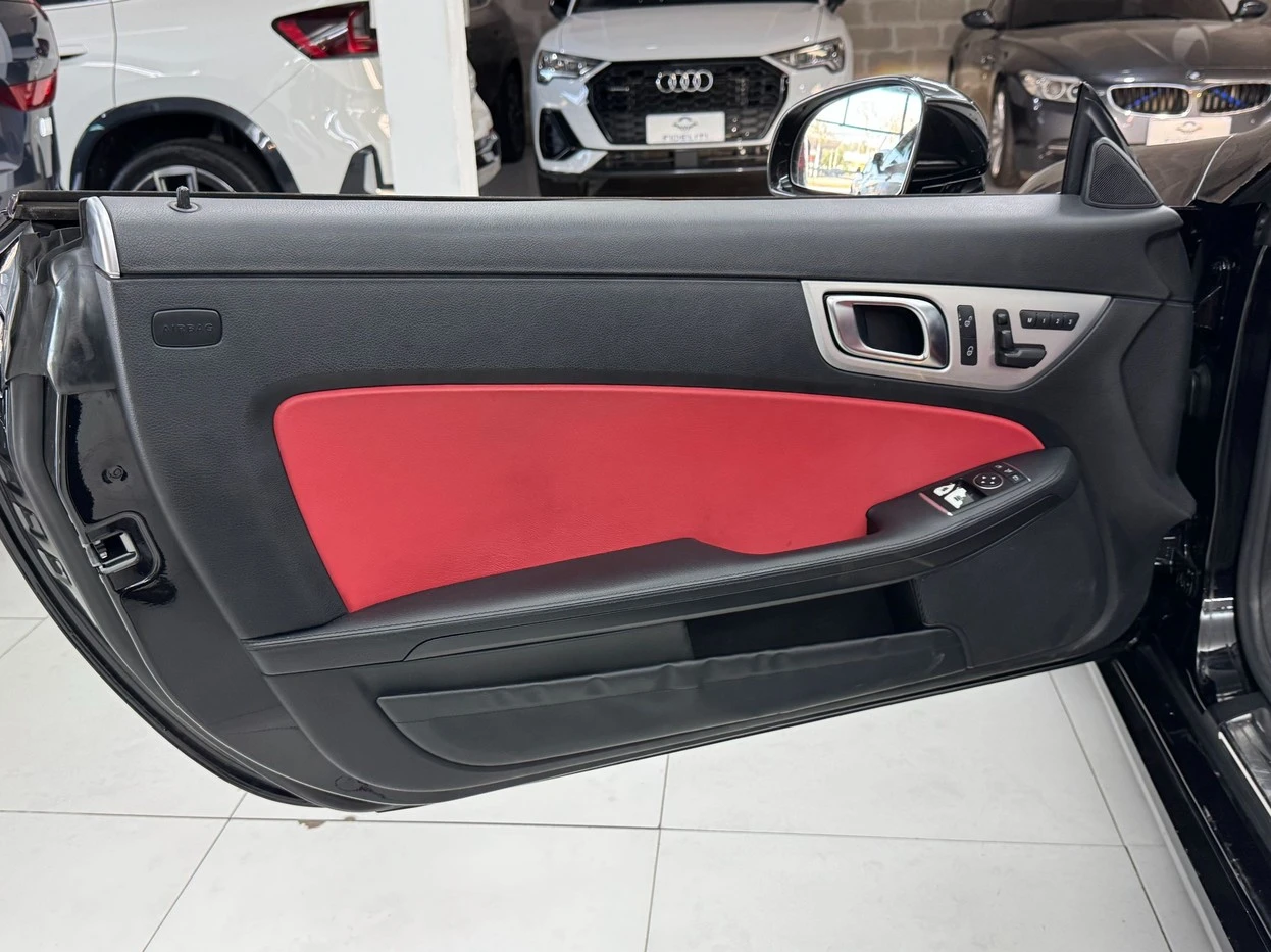 MERCEDES-BENZ SLK 250