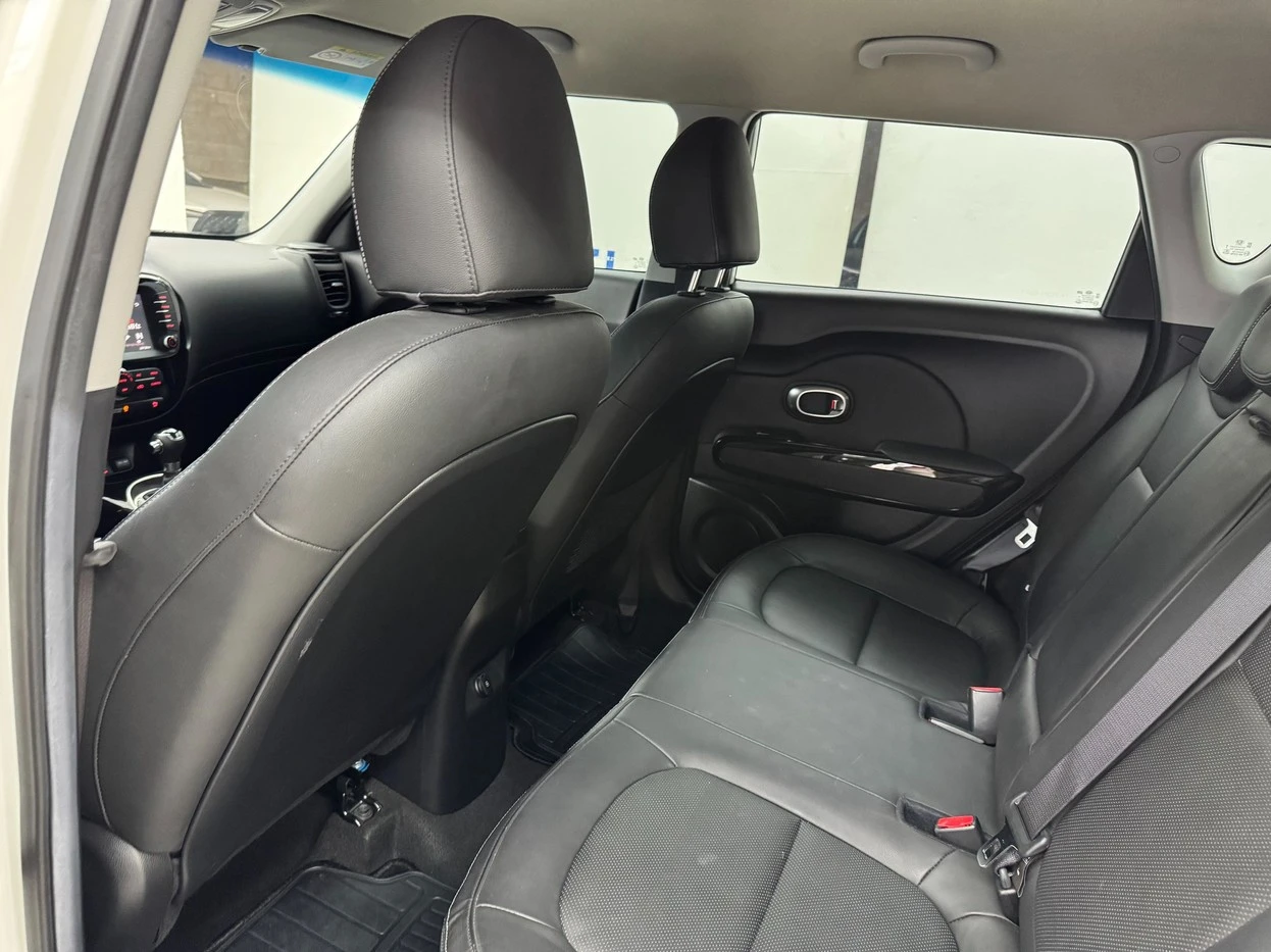 KIA SOUL