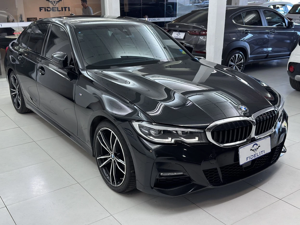BMW 320I