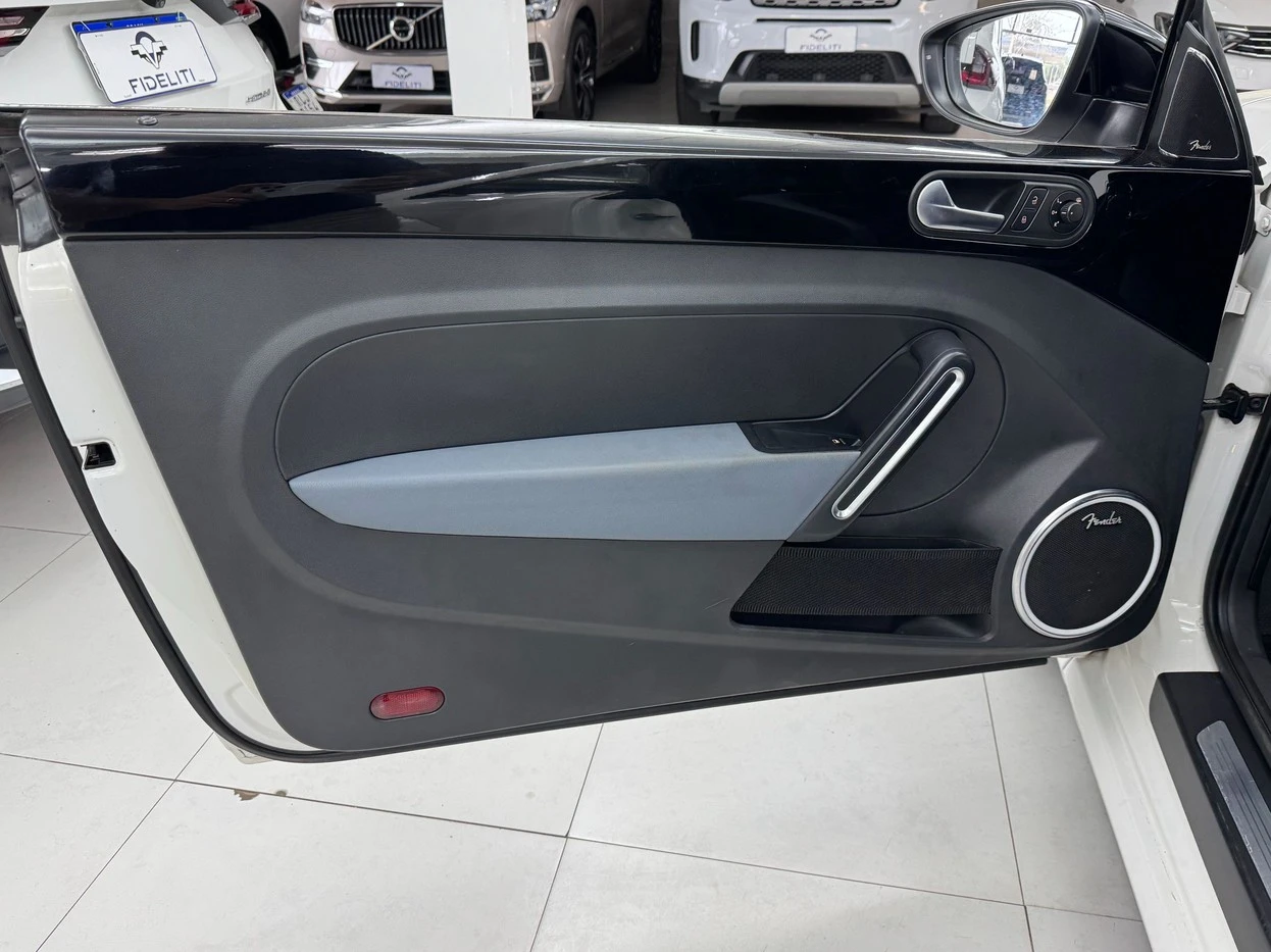 VOLKSWAGEN FUSCA