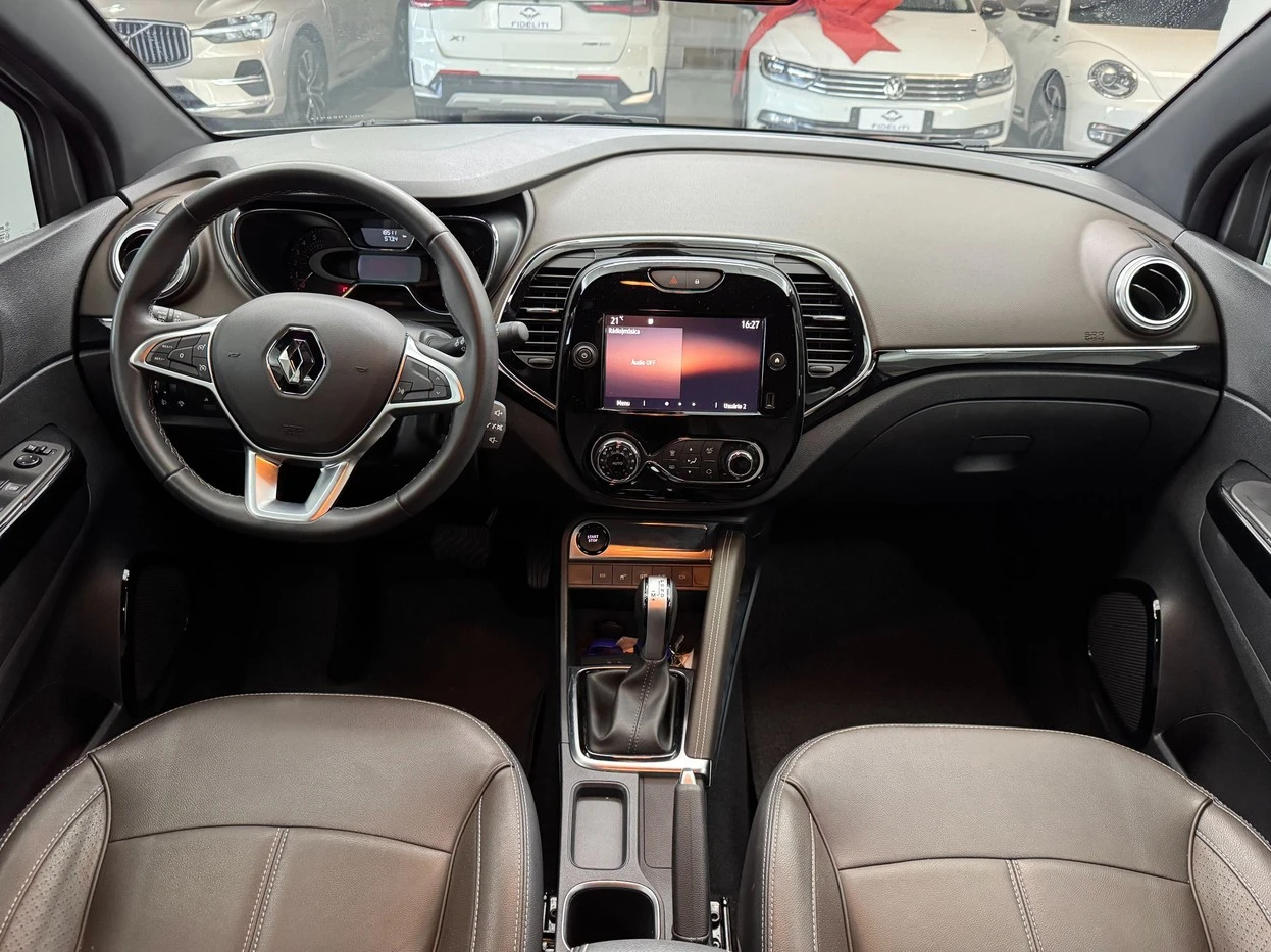 RENAULT CAPTUR