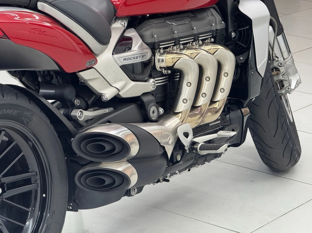 TRIUMPH ROCKET III R