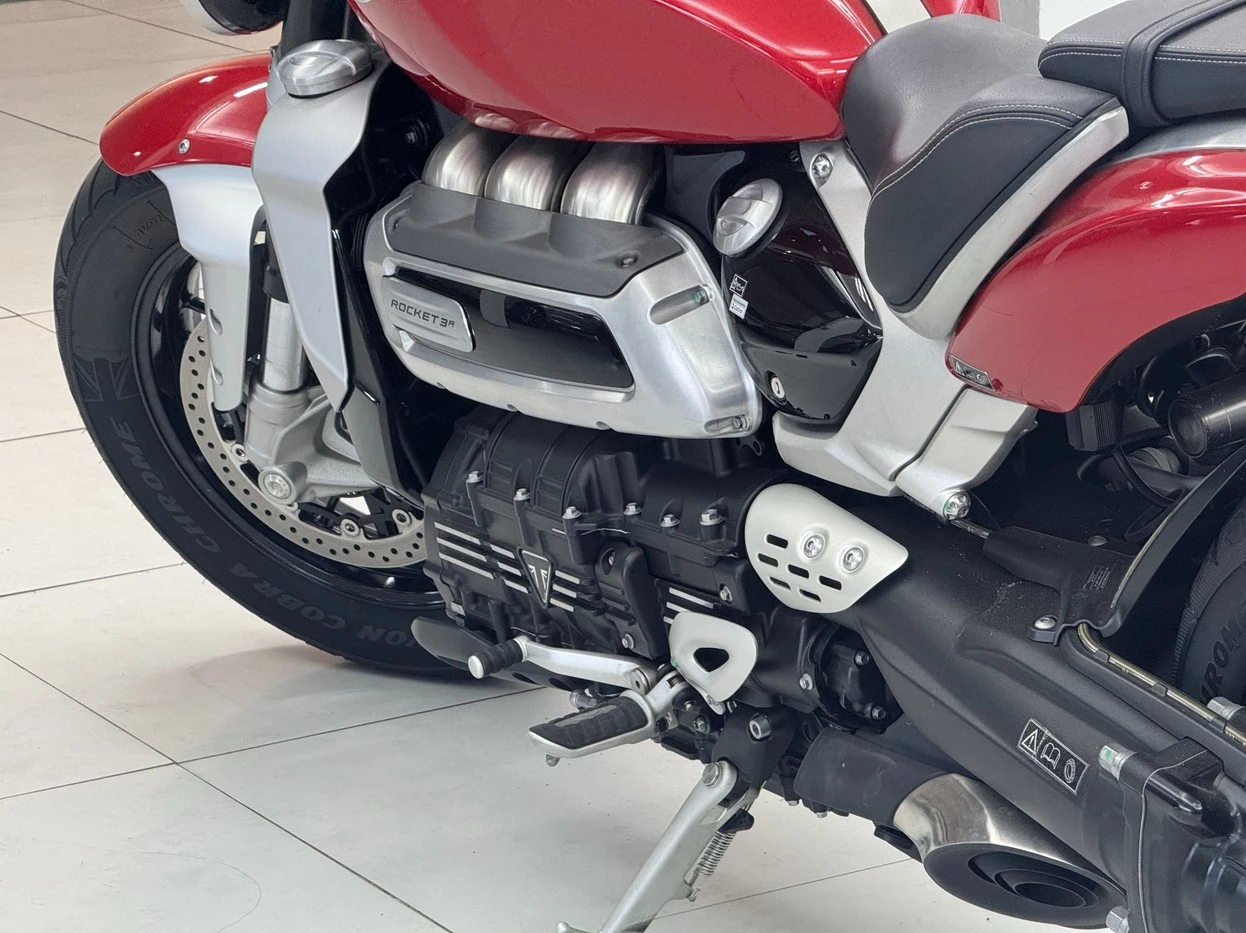 TRIUMPH ROCKET III R