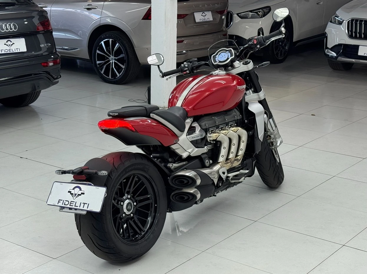 TRIUMPH ROCKET III R