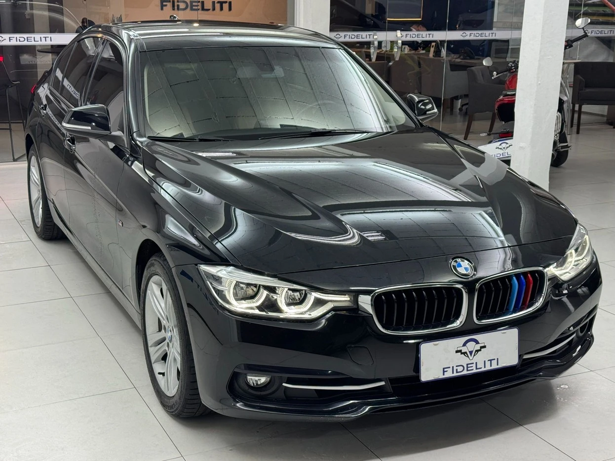 BMW 320I