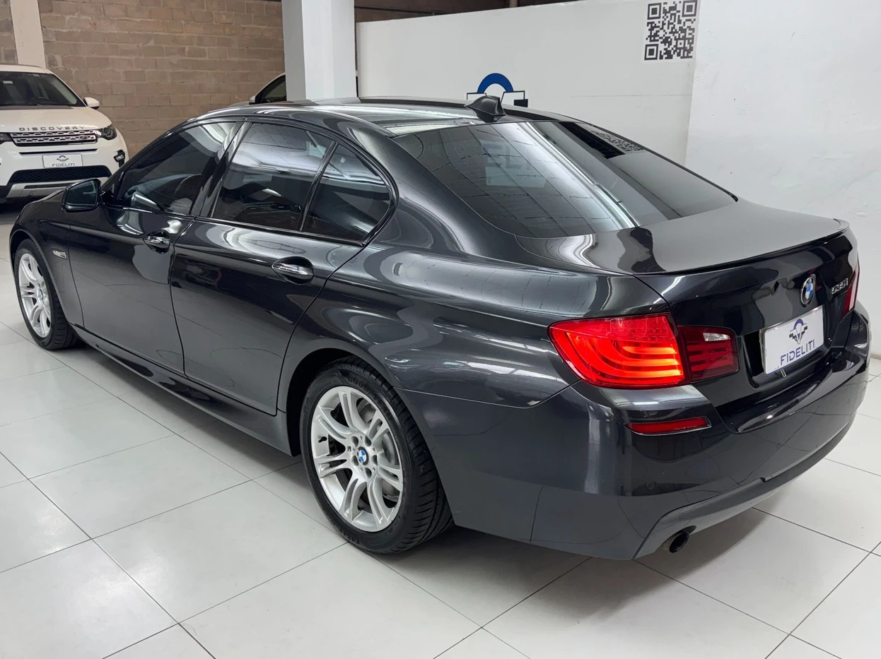 BMW 535i