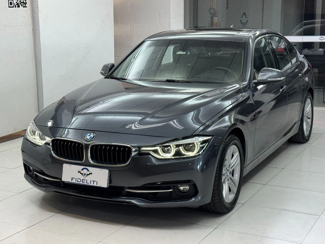 BMW 320i