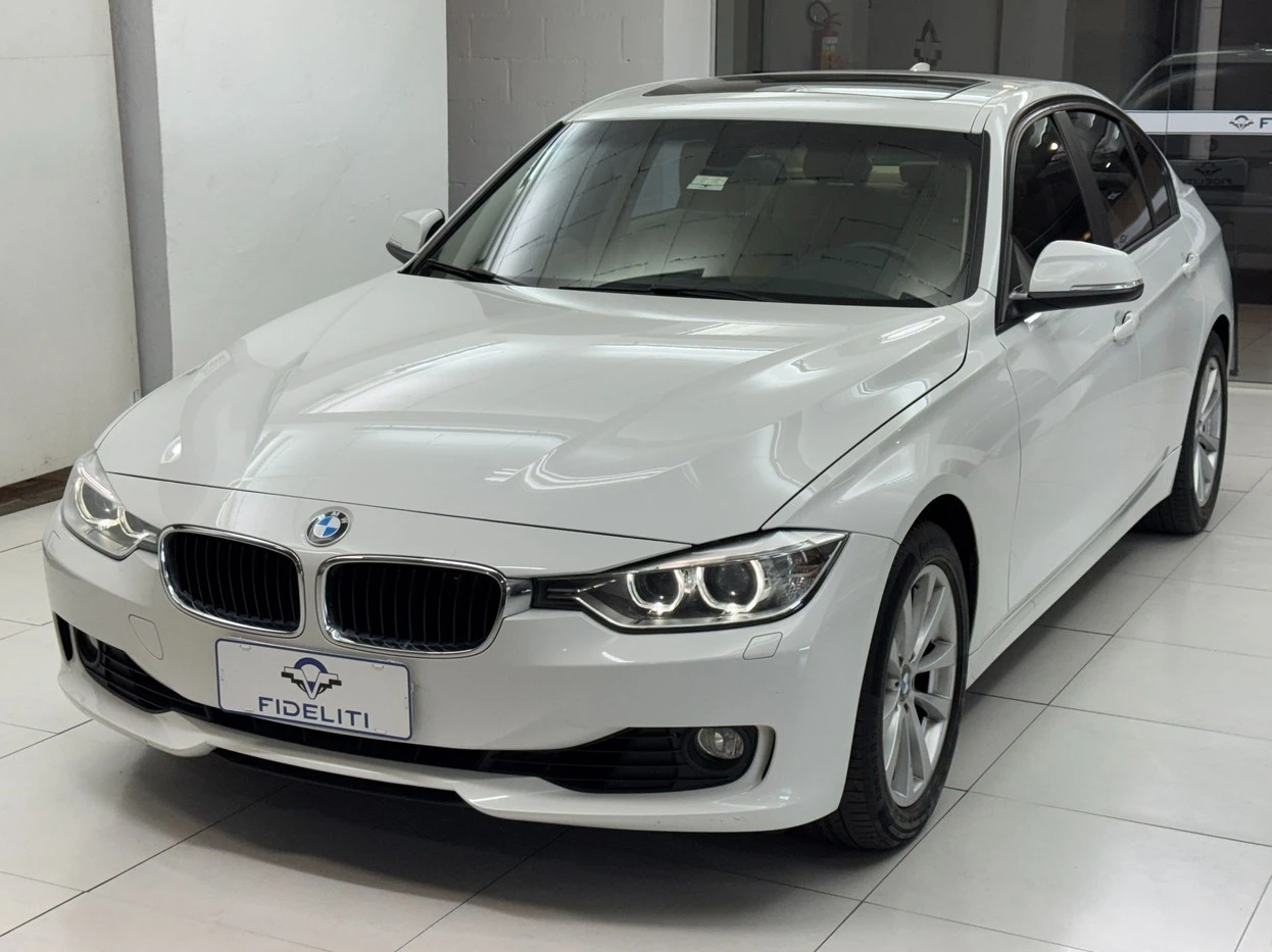 BMW 328i
