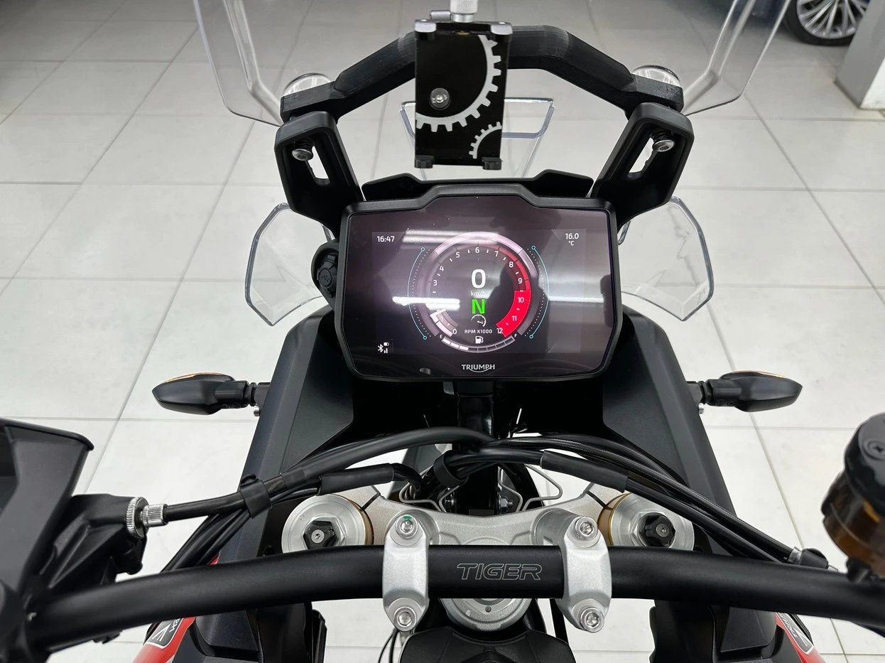 TRIUMPH TIGER 900 RALLY PRO