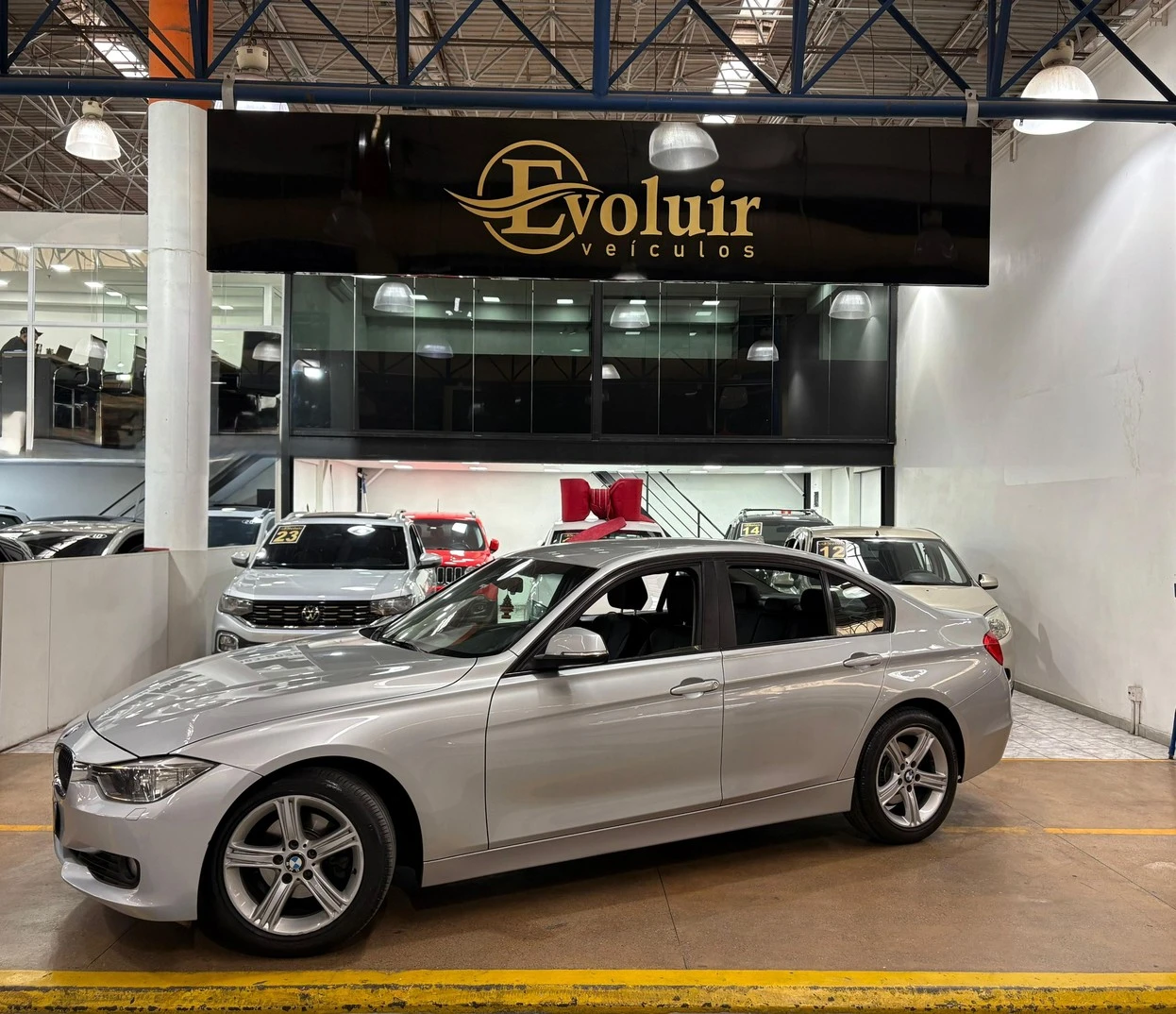 BMW 320I