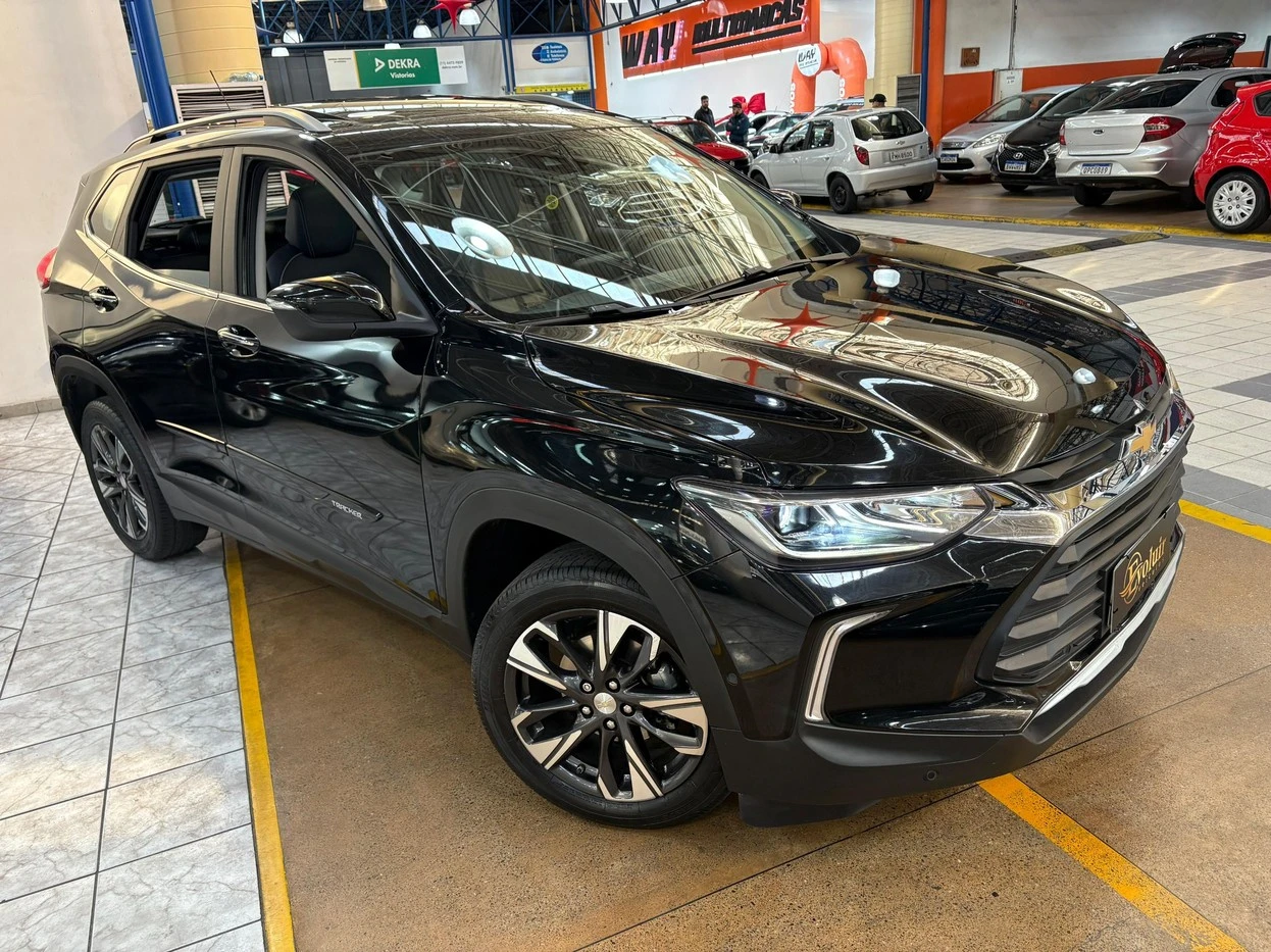 CHEVROLET TRACKER