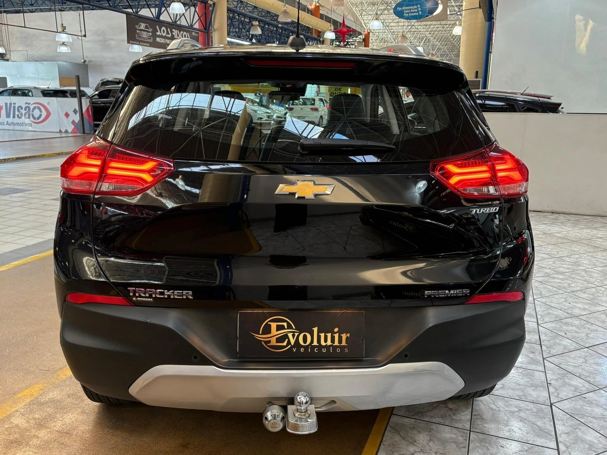 CHEVROLET TRACKER