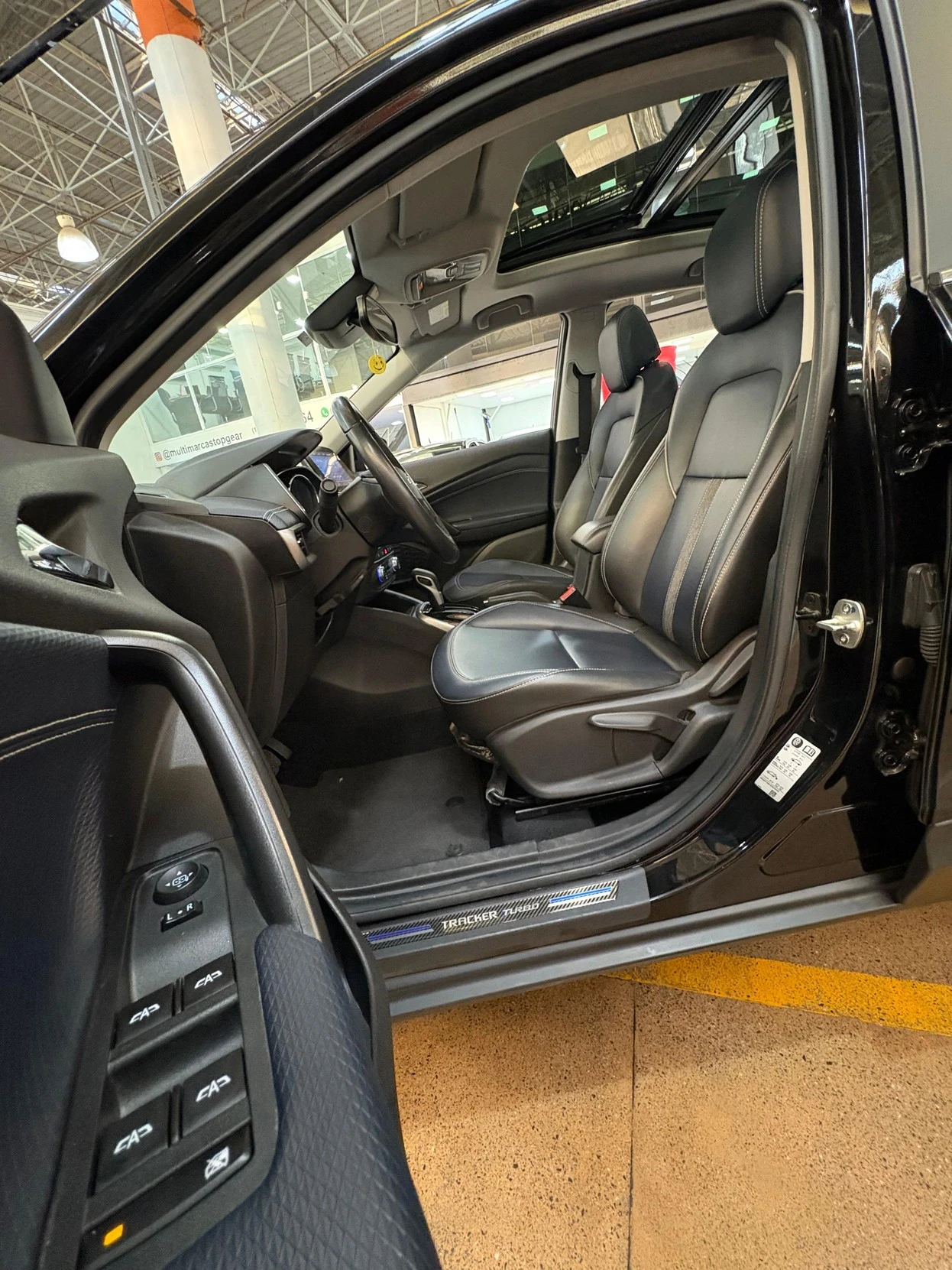 CHEVROLET TRACKER