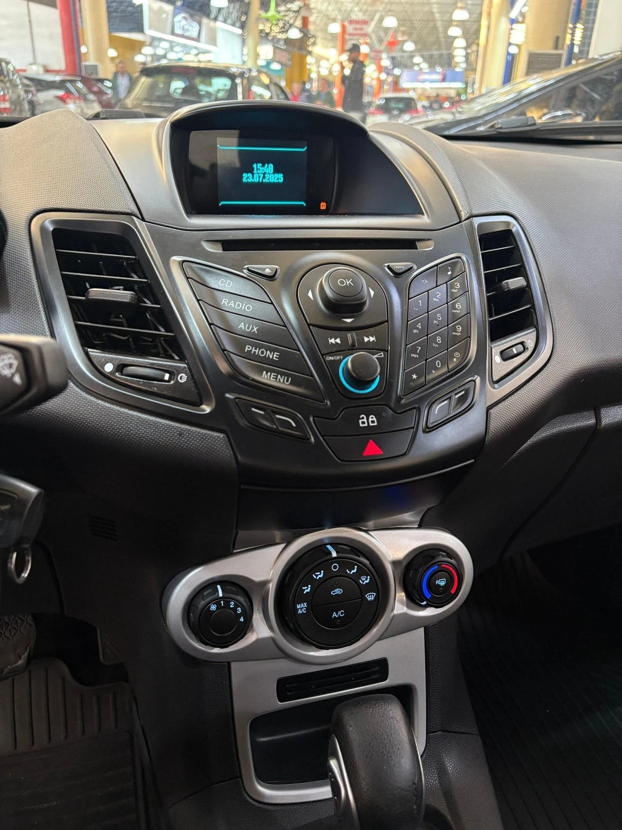 FORD FIESTA