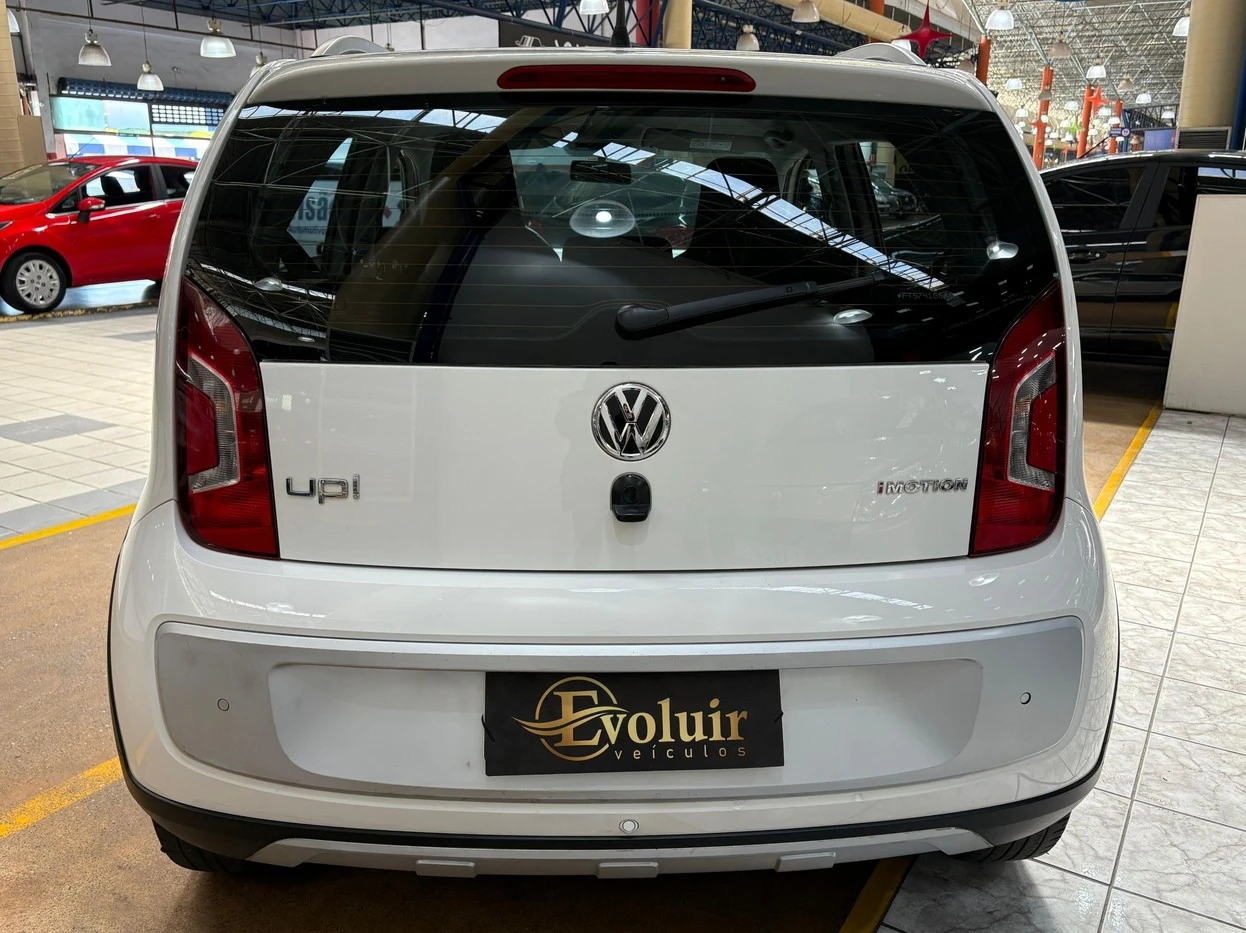 VOLKSWAGEN CROSS UP