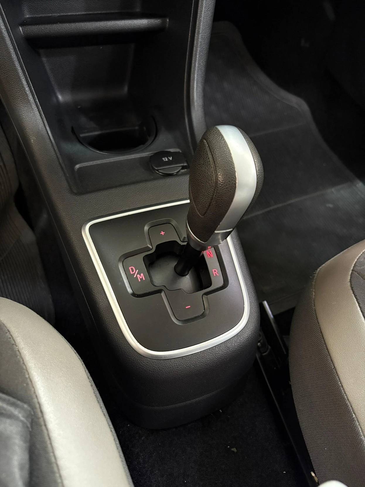 VOLKSWAGEN CROSS UP