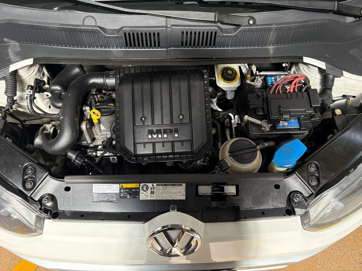 VOLKSWAGEN CROSS UP
