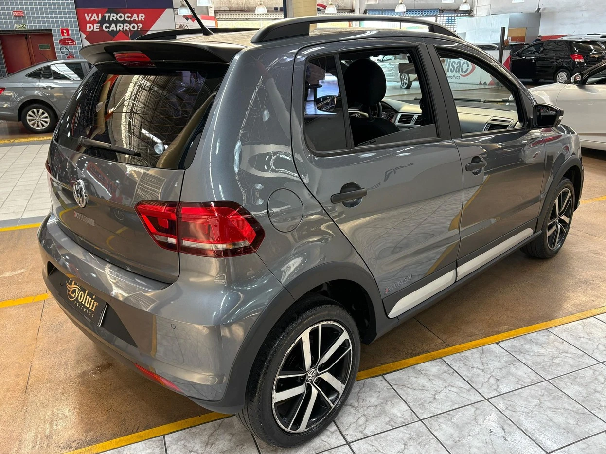 VOLKSWAGEN FOX