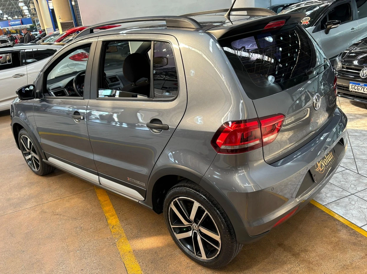 VOLKSWAGEN FOX