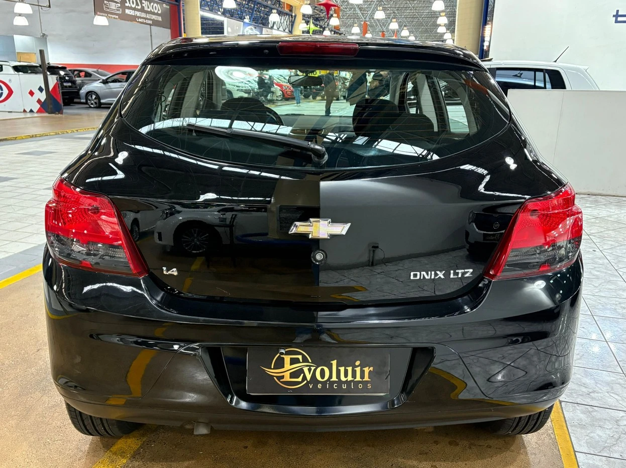 CHEVROLET ONIX