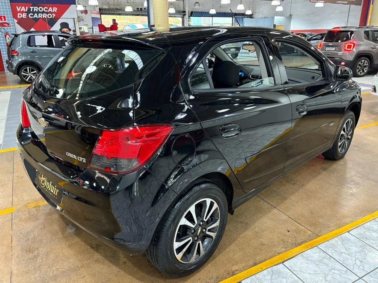 CHEVROLET ONIX