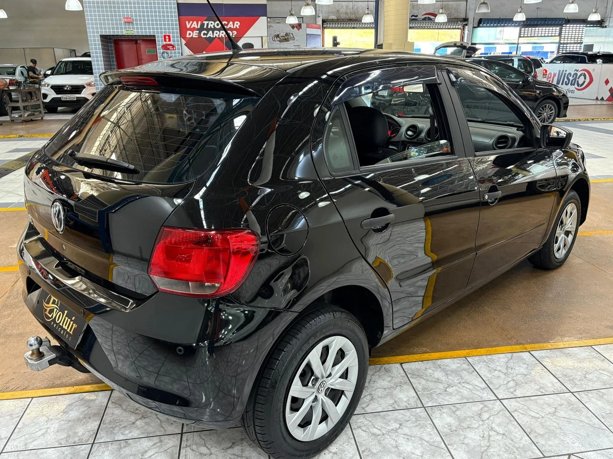 VOLKSWAGEN GOL