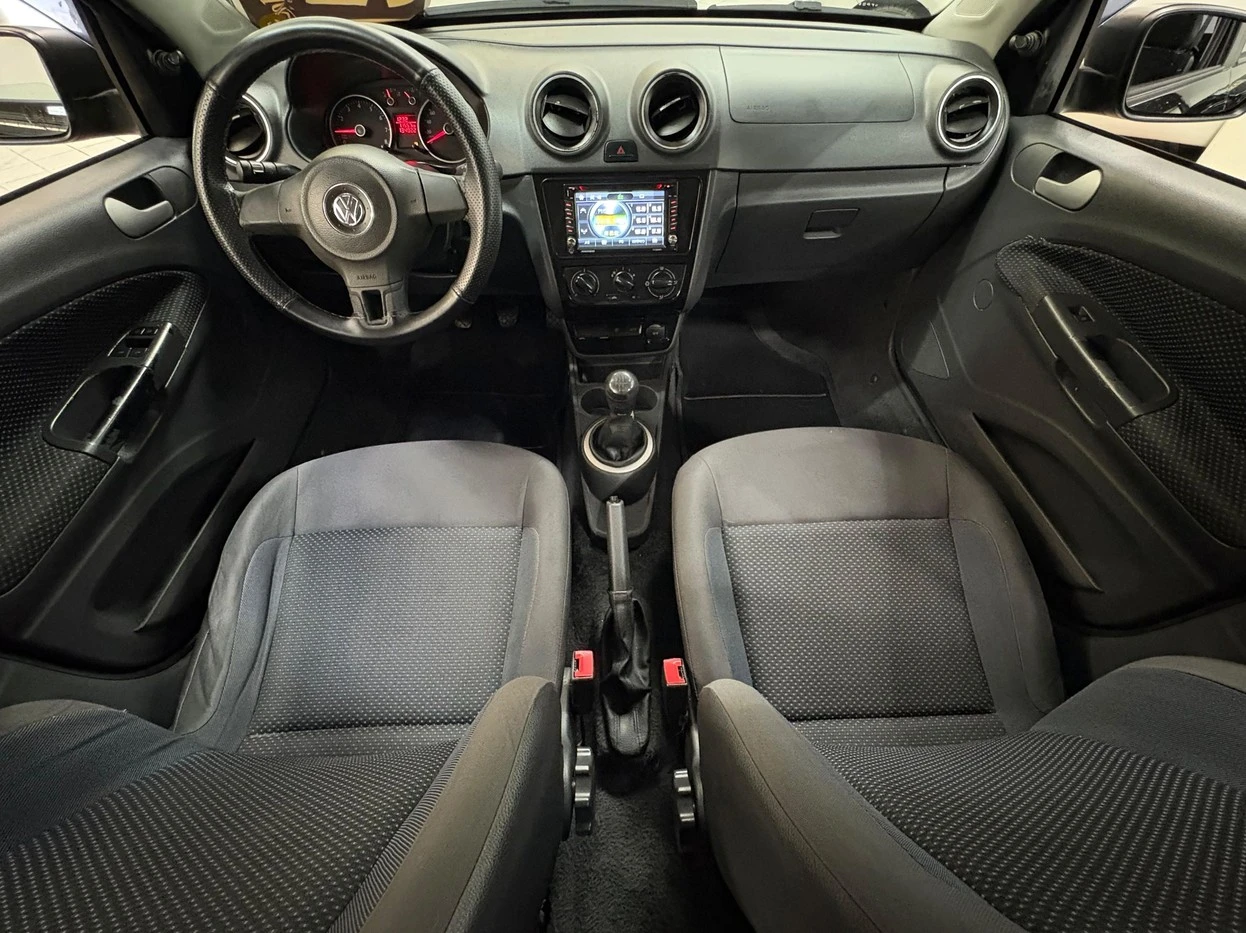 VOLKSWAGEN GOL