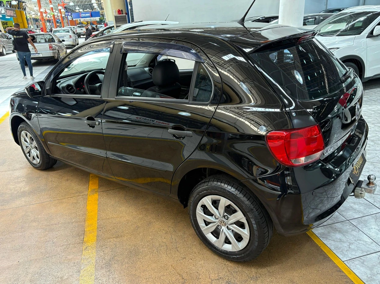 VOLKSWAGEN GOL