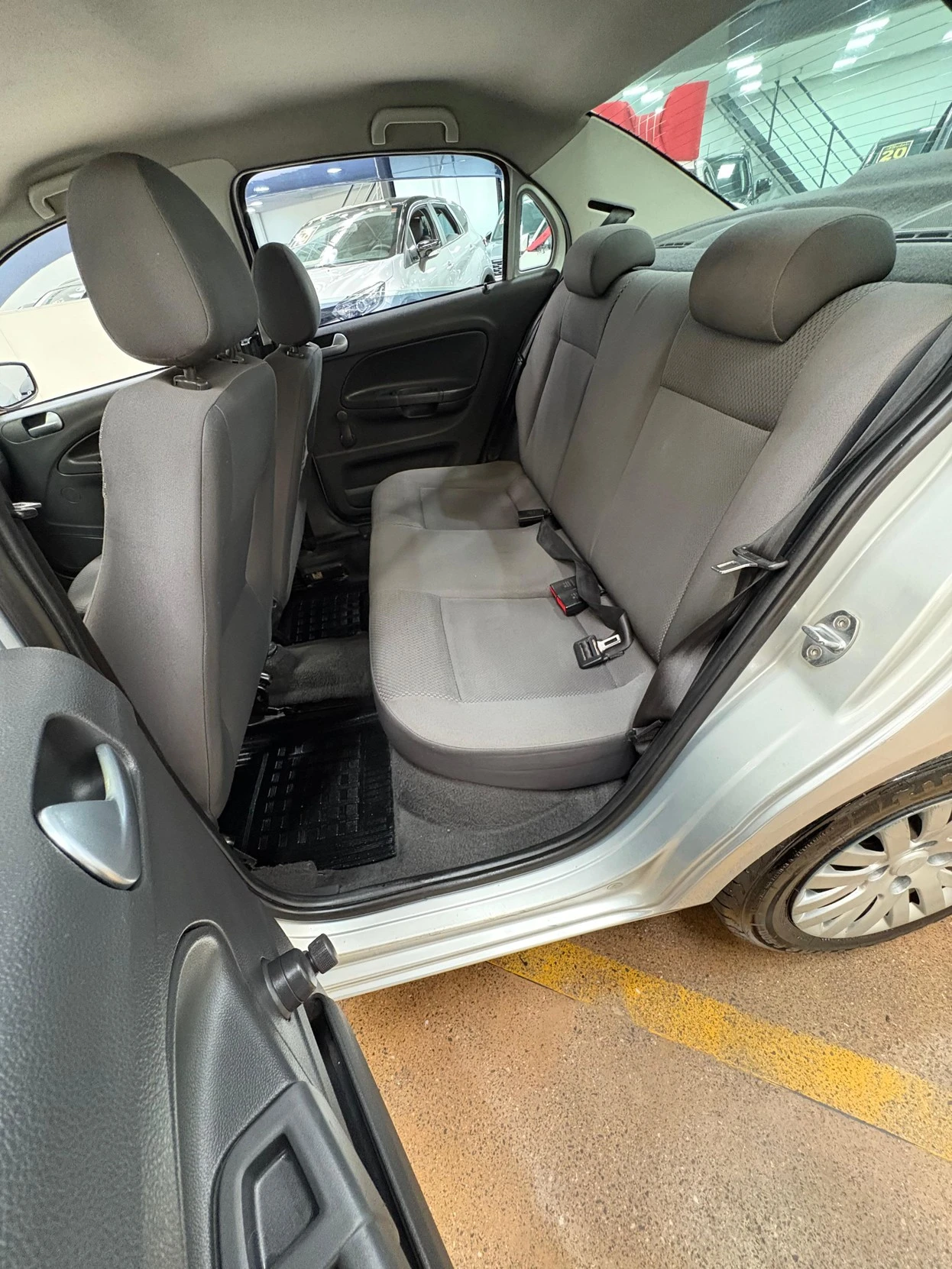 VOLKSWAGEN VOYAGE