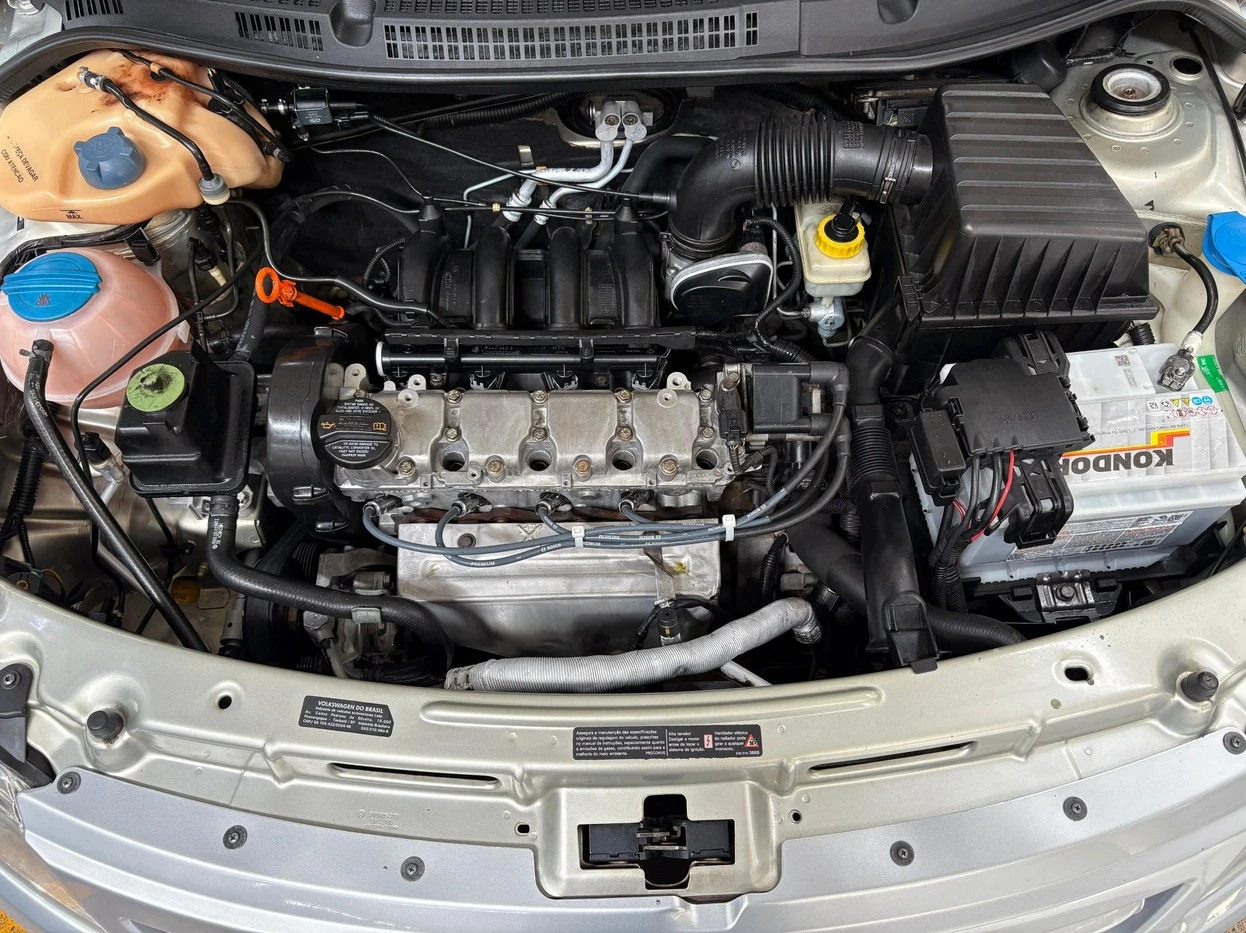 VOLKSWAGEN VOYAGE