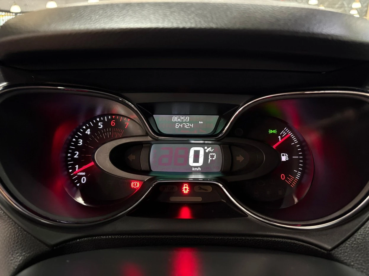 RENAULT CAPTUR