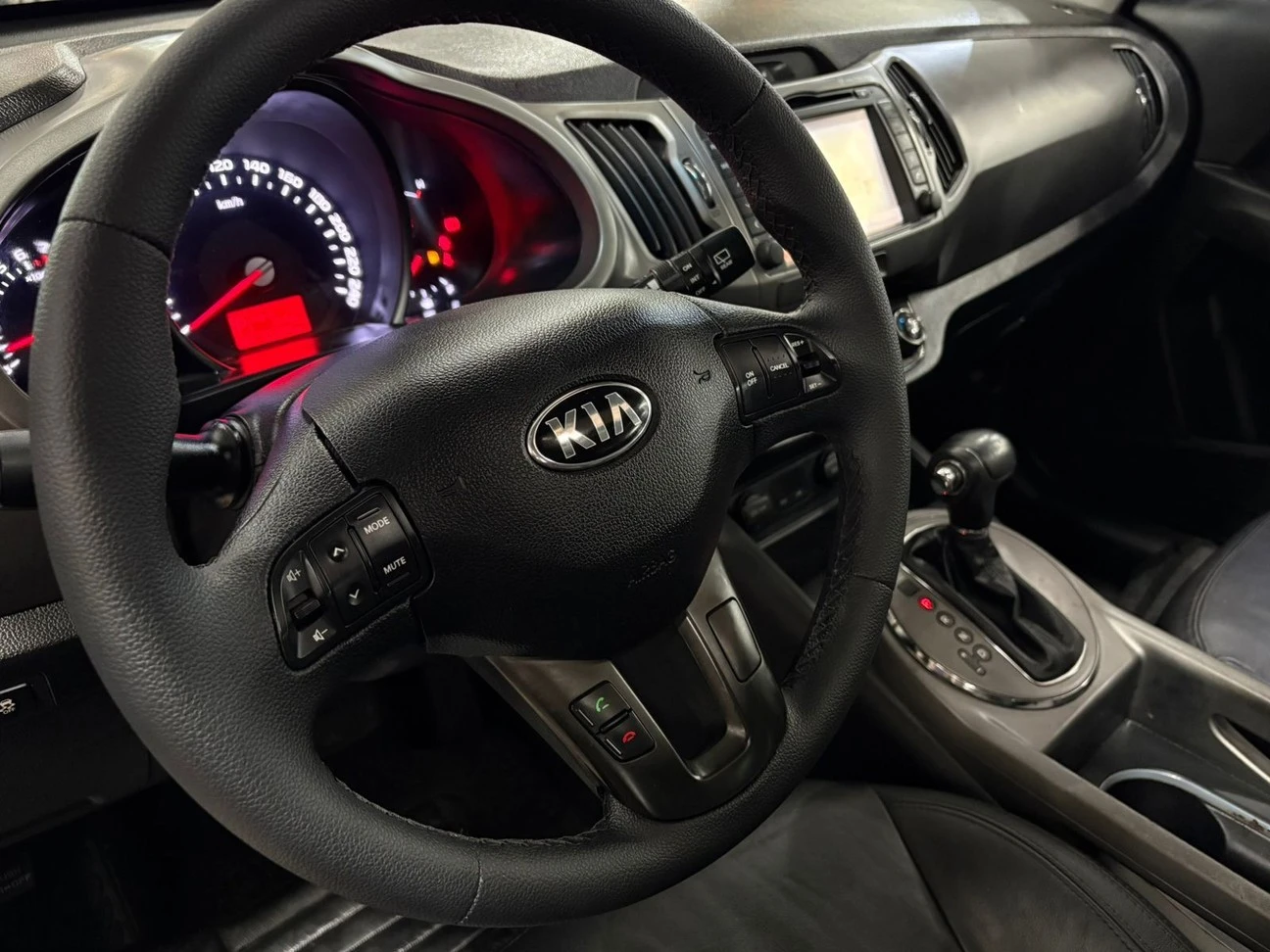 KIA SPORTAGE