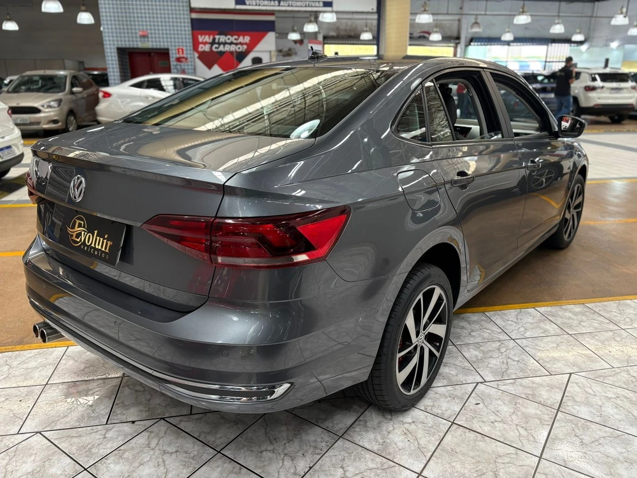 VOLKSWAGEN VIRTUS