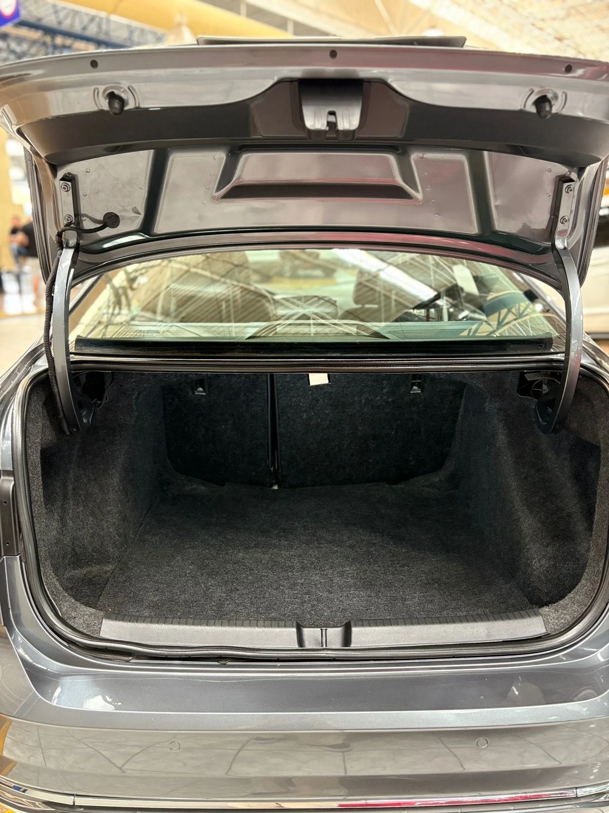 VOLKSWAGEN VIRTUS