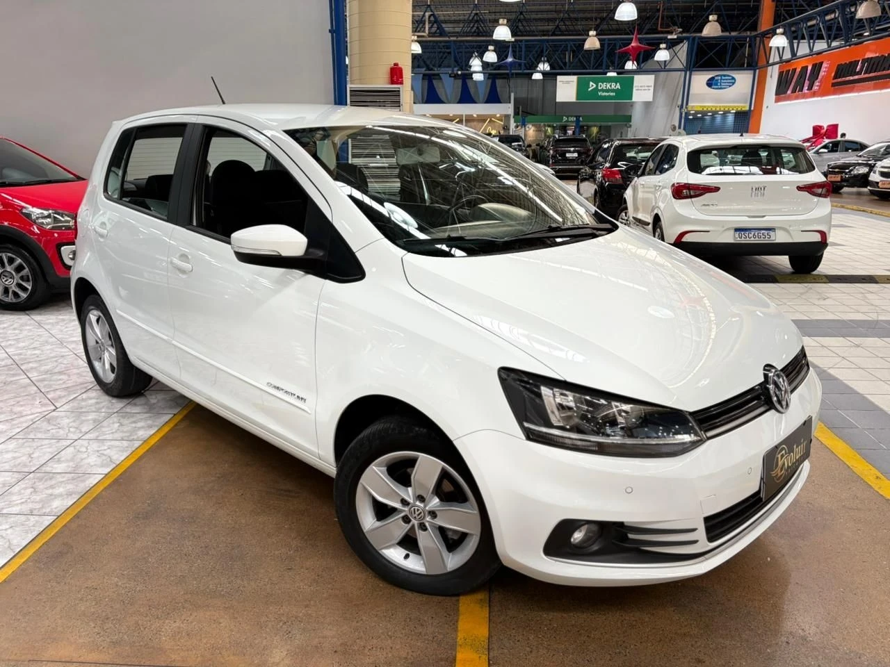 VOLKSWAGEN FOX