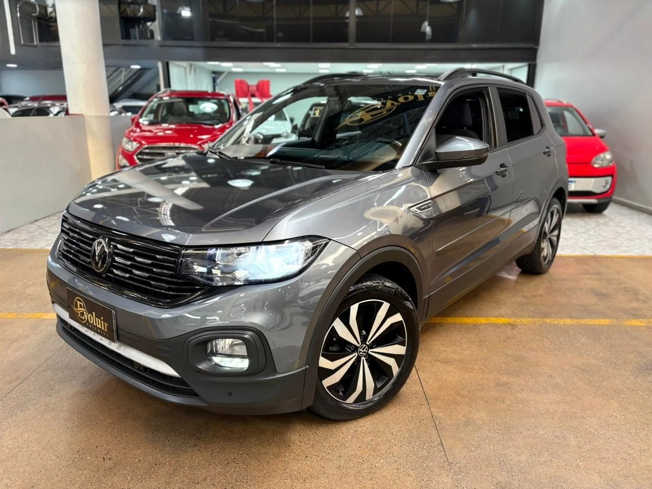 VOLKSWAGEN T-CROSS