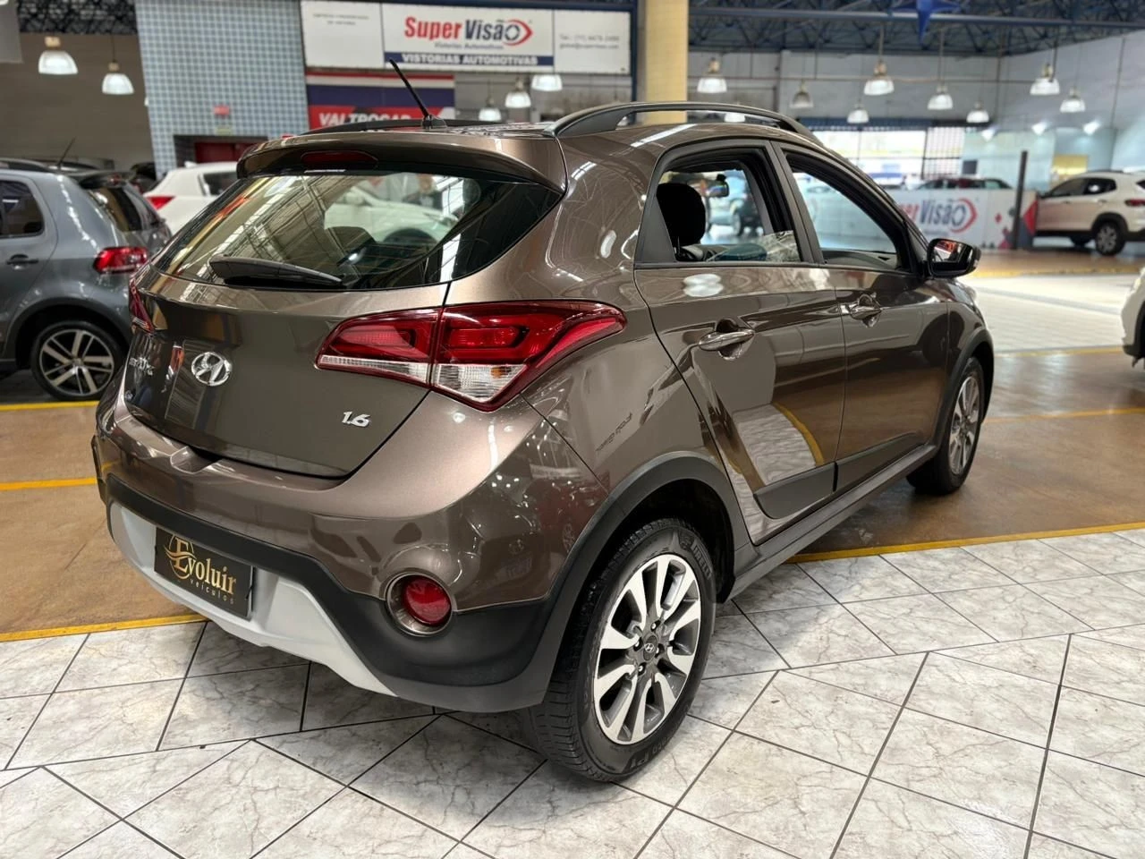 HYUNDAI HB20X