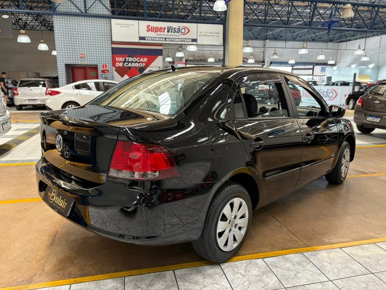 VOLKSWAGEN VOYAGE