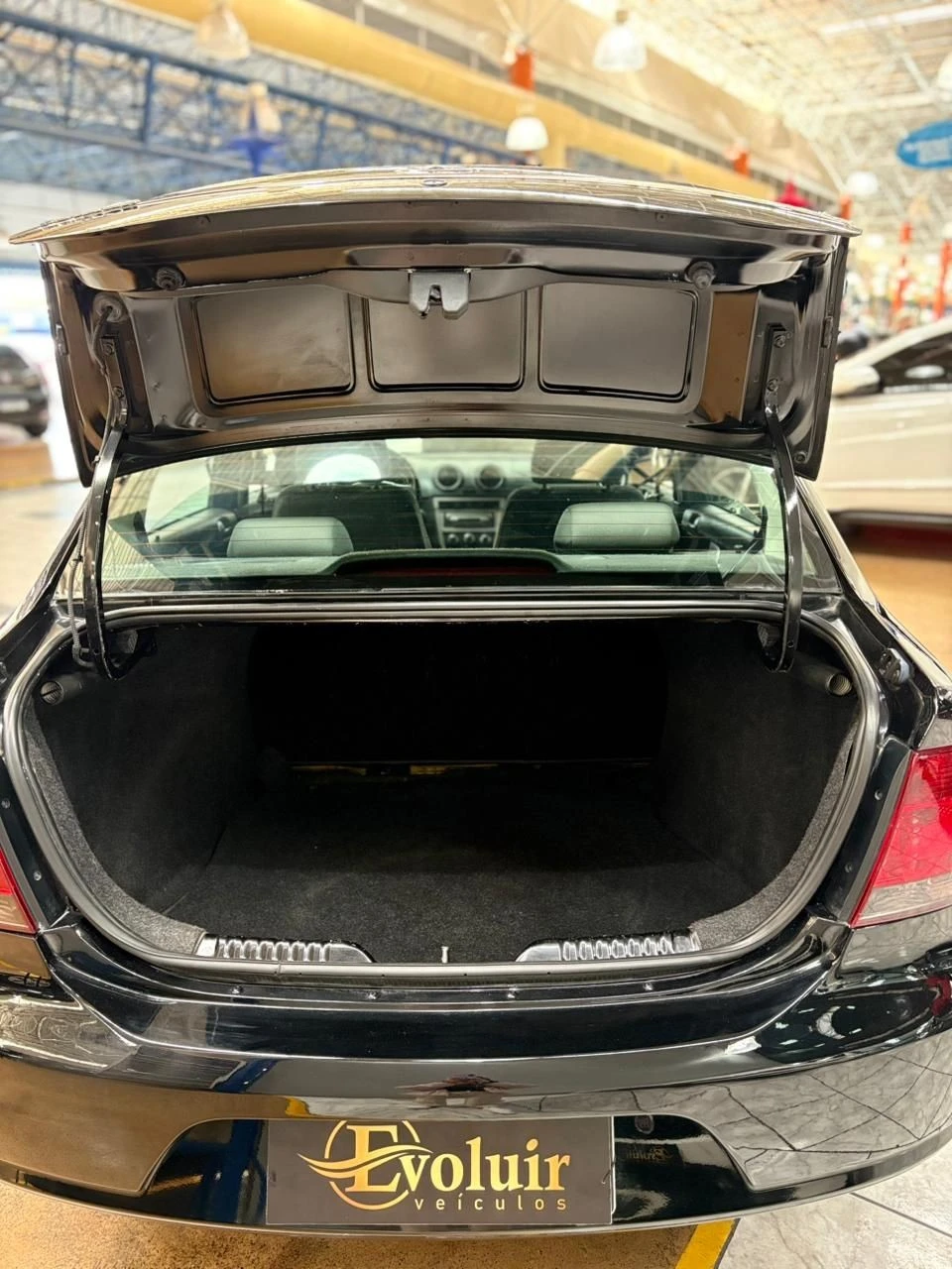 VOLKSWAGEN VOYAGE