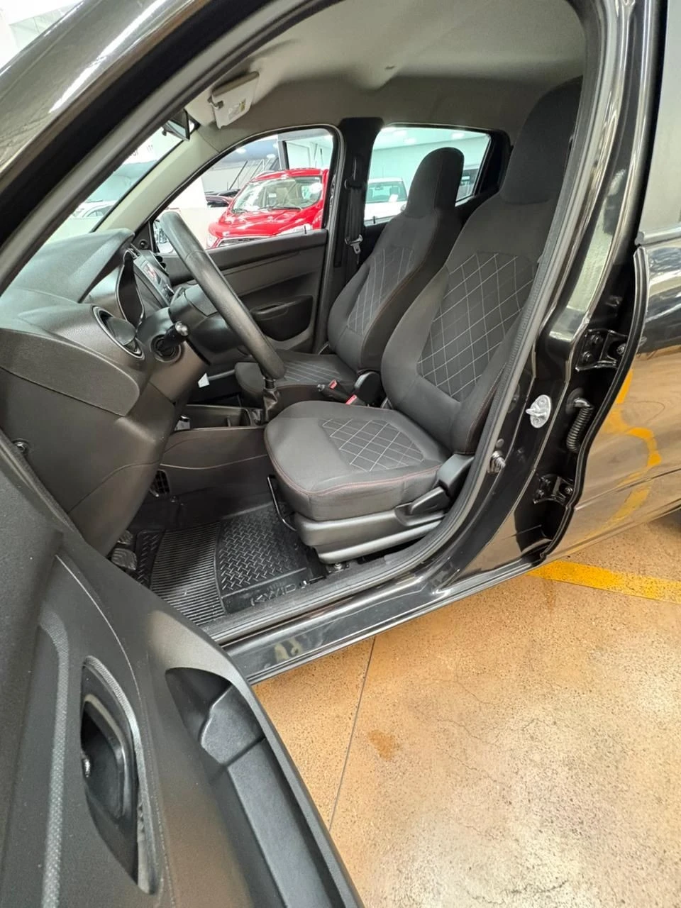 RENAULT KWID