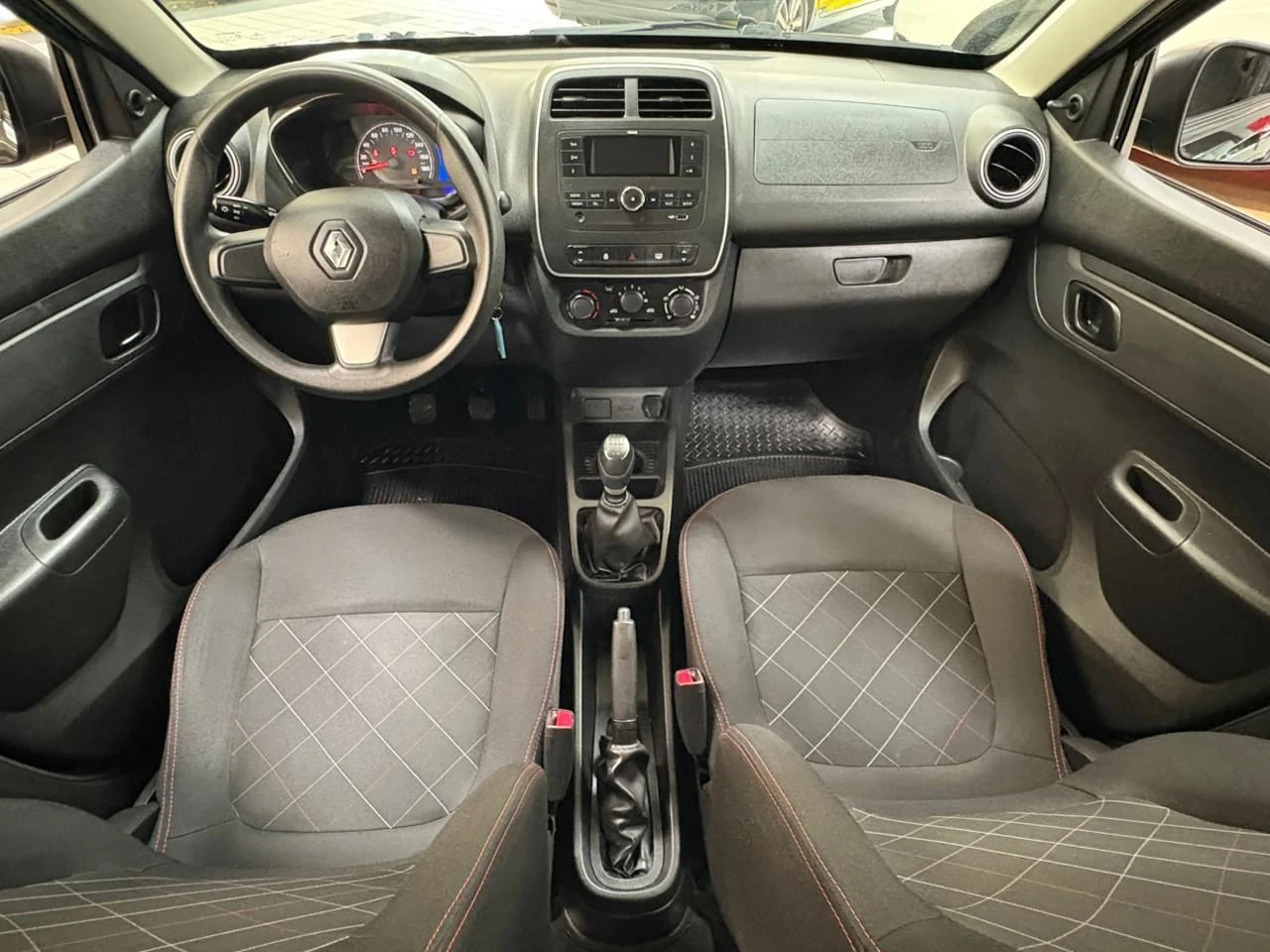 RENAULT KWID