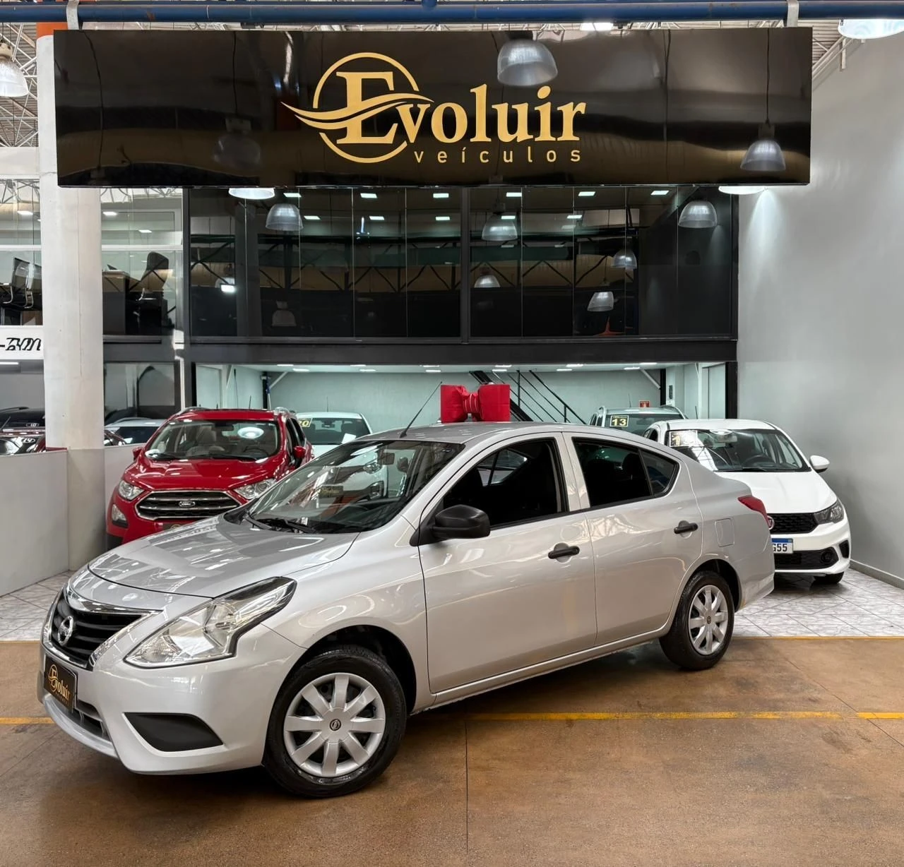 NISSAN VERSA