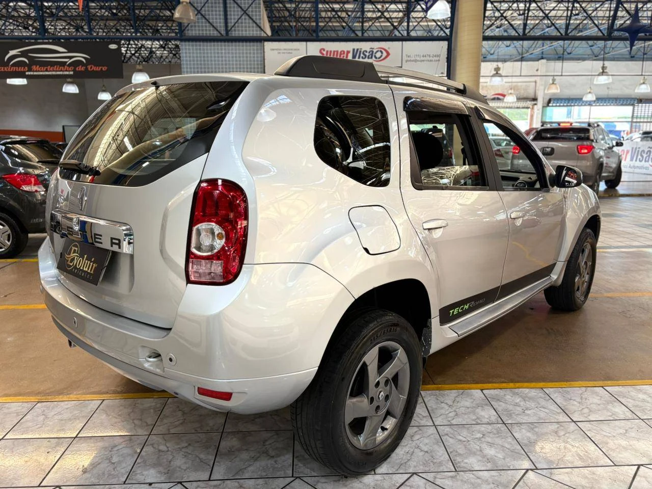RENAULT DUSTER