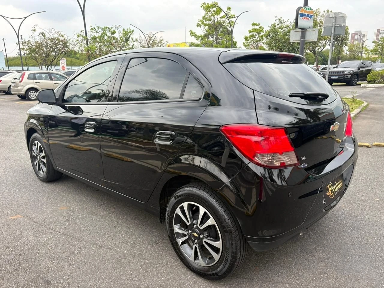 CHEVROLET ONIX