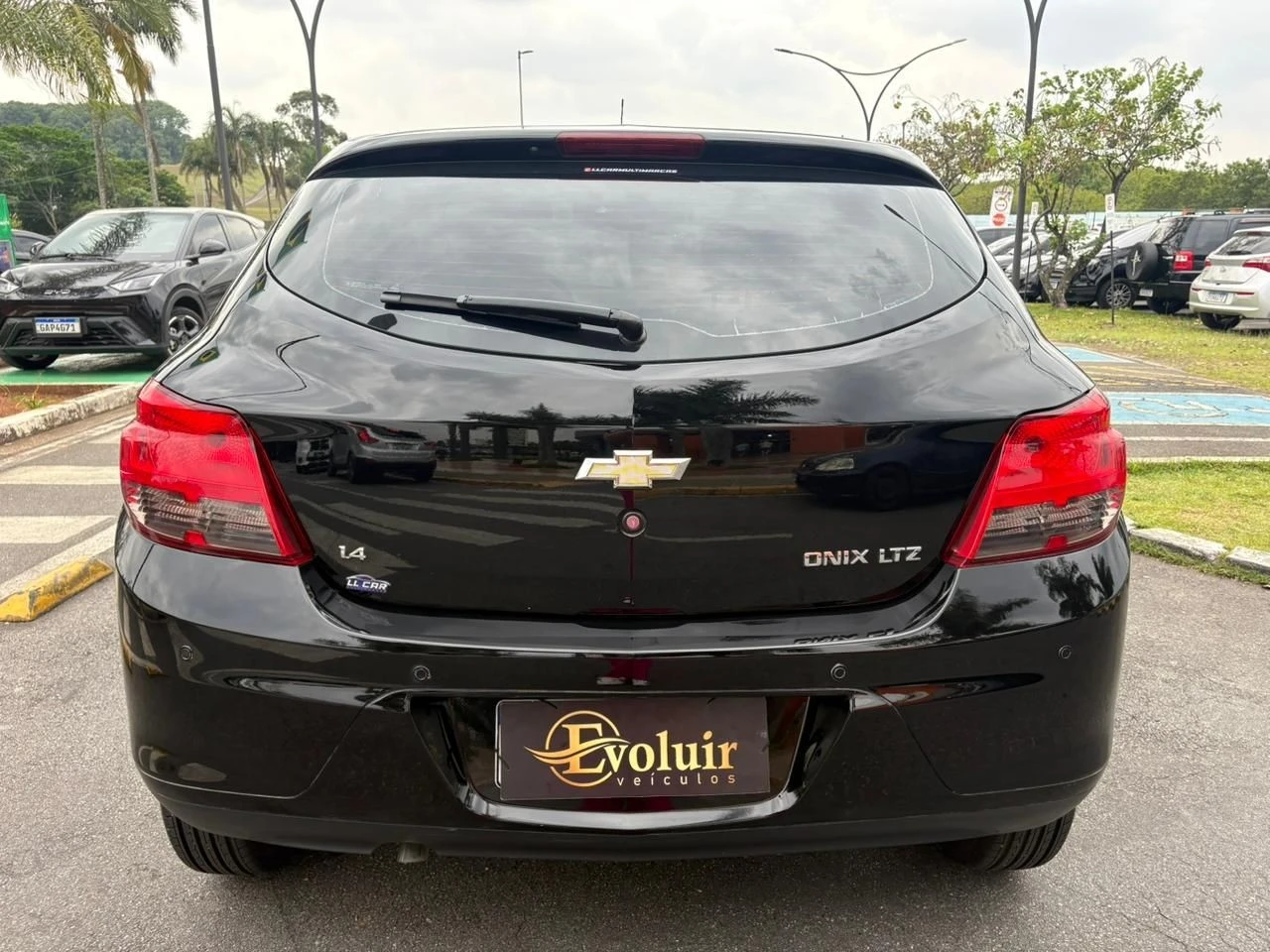 CHEVROLET ONIX