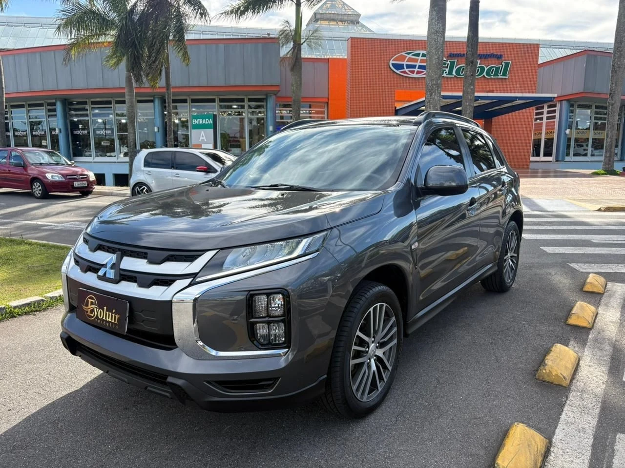 MITSUBISHI OUTLANDER SPORT