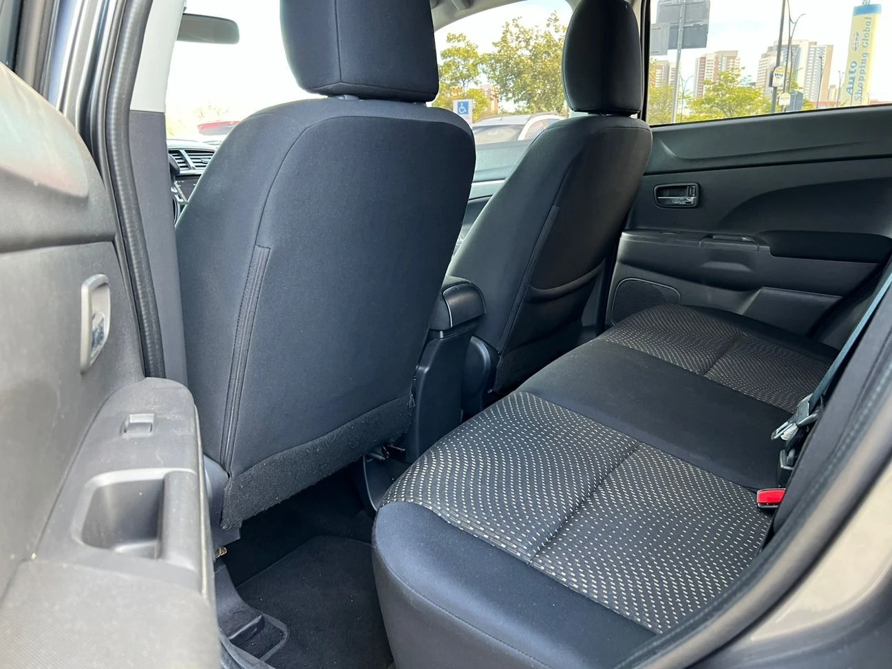 MITSUBISHI OUTLANDER SPORT