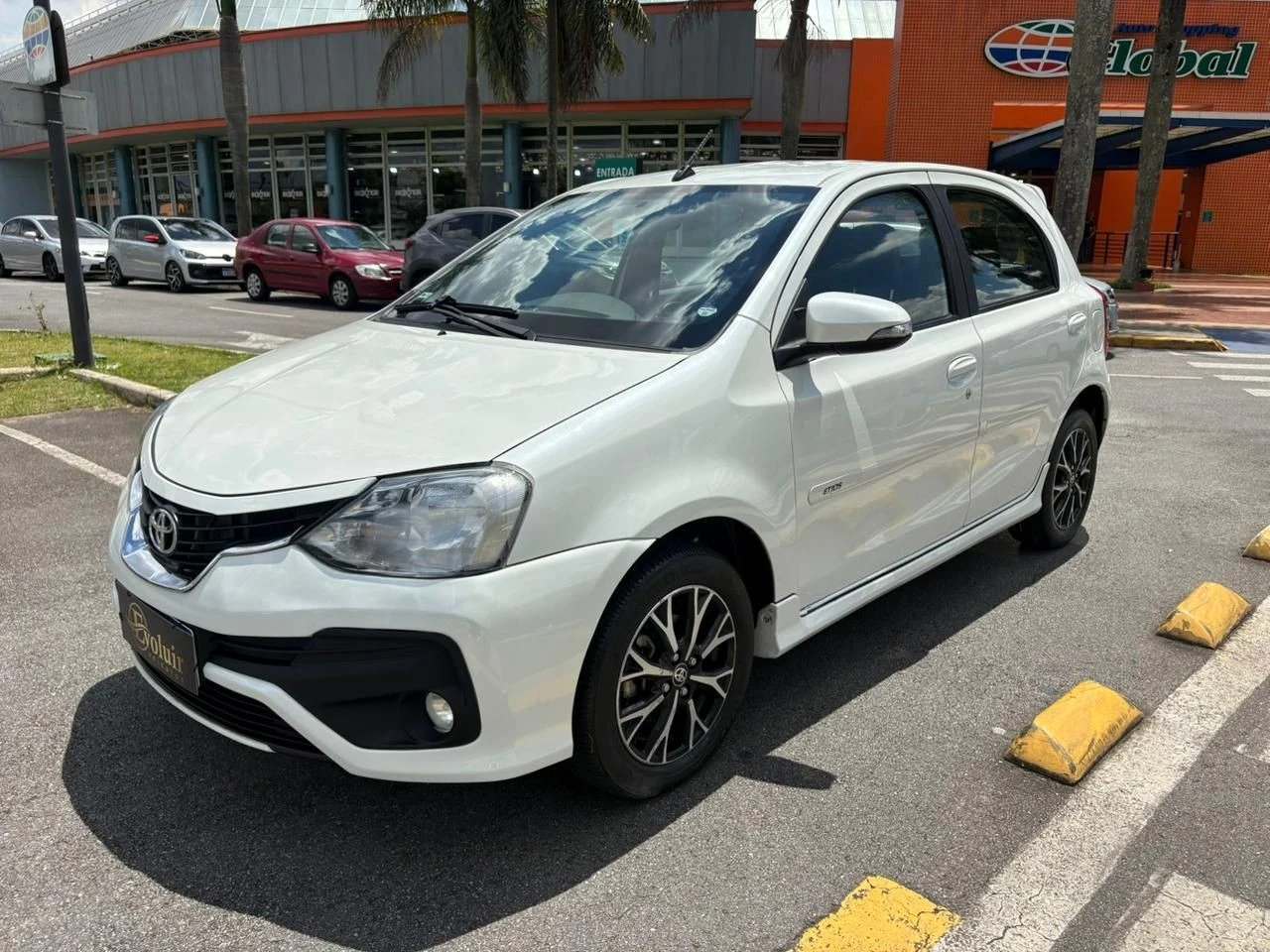 TOYOTA ETIOS