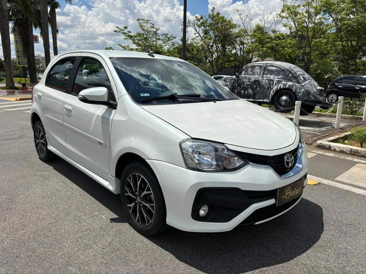 TOYOTA ETIOS