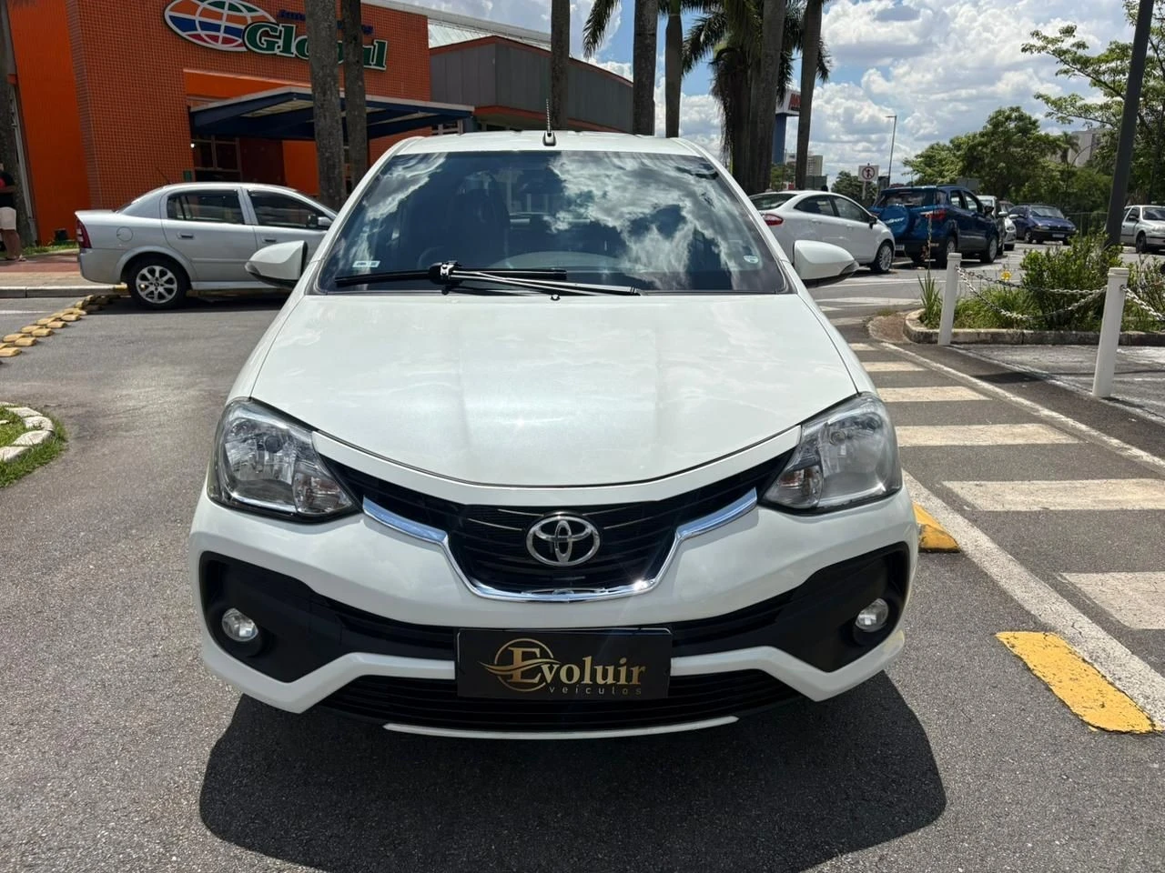 TOYOTA ETIOS